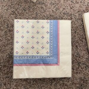 Vintage Hallmark Ambassador Luncheon Napkins Floral Tulip Lot of 4‎ Packs